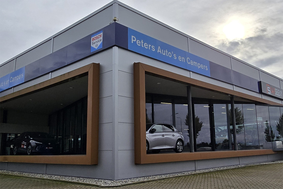 Carselexy dealer Peters Auto’s en Campers B.V